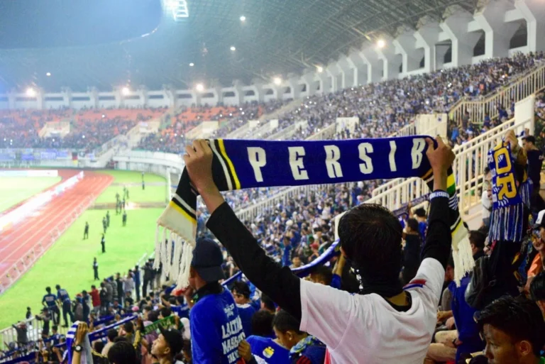 Persib Bandung masih butuh lima pemain asing untuk musim depan