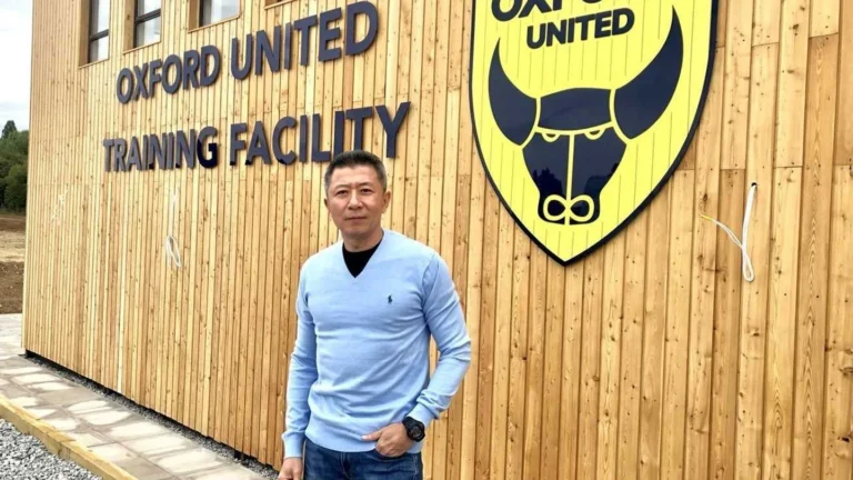 Gary Rowett siap bawa Oxford United jalani petualangan di Piala Presiden