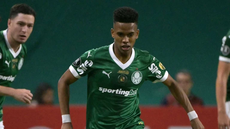 Estevao Willian incar posisi nomor 10 di Chelsea musim depan