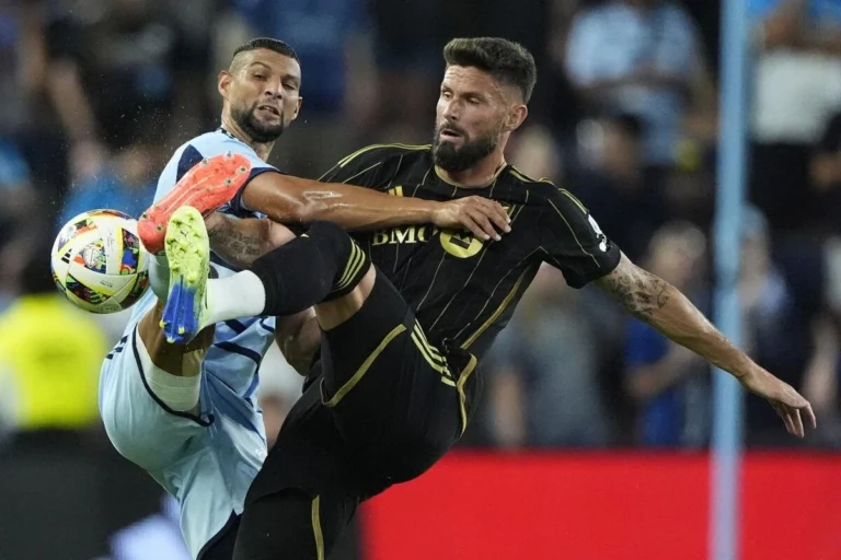 Olivier Giroud leaves MLS to return to French League