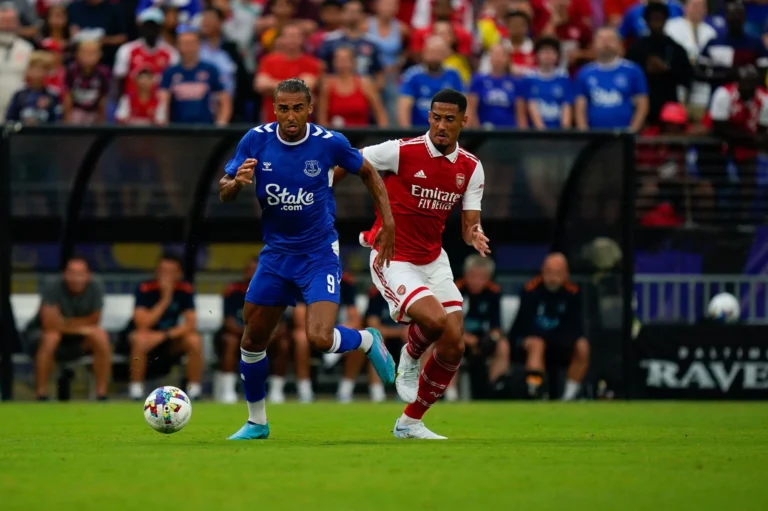 Calvert-Lewin umumkan perpisahan dengan Everton setelah sembilan tahun