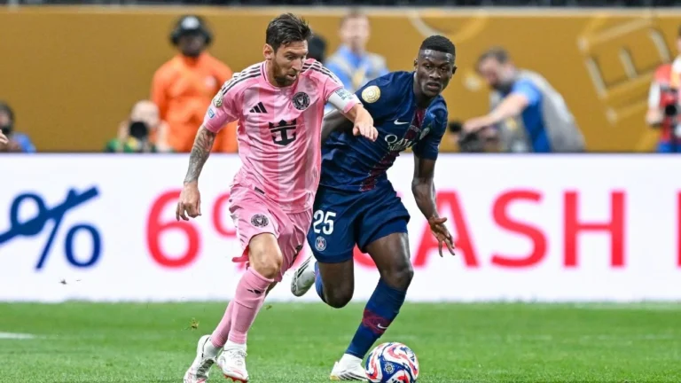Ibrahimovic bela Messi usai Inter Miami dibantai PSG di Piala Dunia Klub