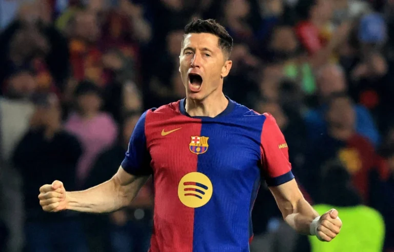 Barcelona Butuh Pengganti Lewandowski dan Bek Tengah Baru Musim Depan