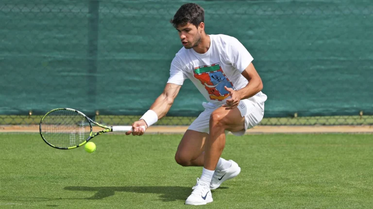 Wimbledon 2025 Dimulai: Alcaraz Buka Laga Pembuka di Centre Court