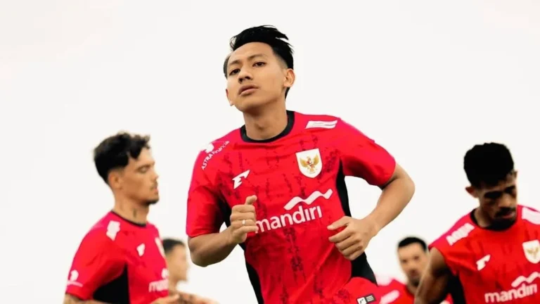 Bojan Hodak Dukung Beckham Putra di Timnas Indonesia