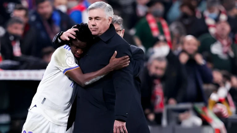 Carlo Ancelotti dan Vinicius Junior di Timnas Brasil