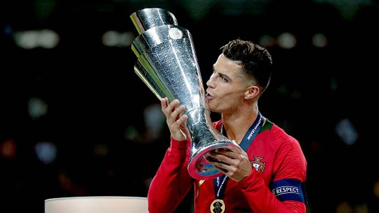Cristiano Ronaldo Helps Portugal Win UEFA Nations League at Age 40