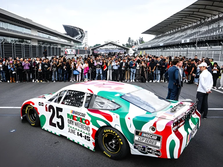 NASCAR Siap Gelar Balapan Bersejarah di Meksiko dengan Grid Penuh