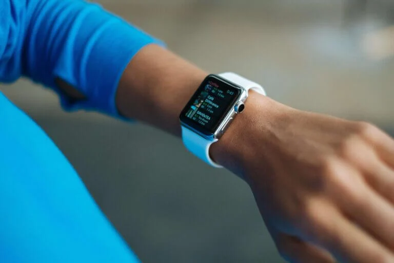 Top 10 Best Fitness Trackers for Monitoring Physical Activity