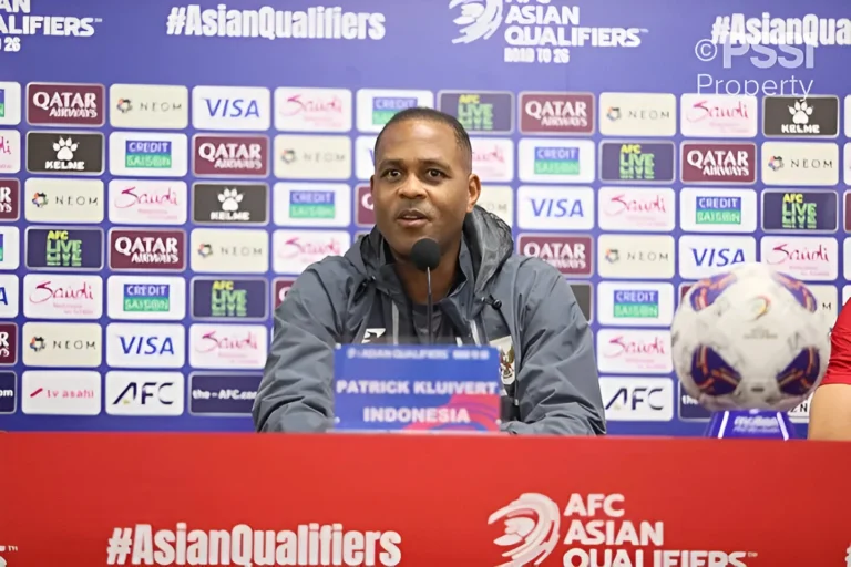 Patrick Kluivert Isyaratkan Perubahan Taktik Timnas Indonesia