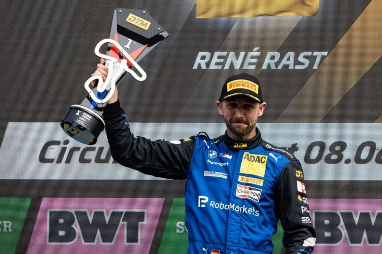 Rene Rast Menang DTM Zandvoort Meski Alami Cedera Kepala