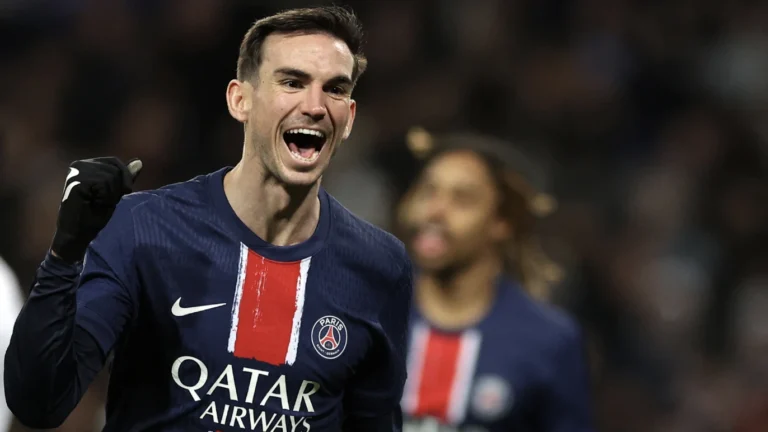 Fabián Ruiz Pimpin Dominasi Lini Tengah PSG dalam Kemenangan Telak atas Atlético Madrid