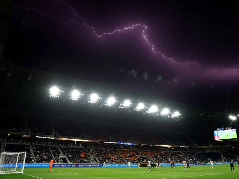 FIFA Khawatir Cuaca Buruk Ganggu Laga Man City vs Al Hilal