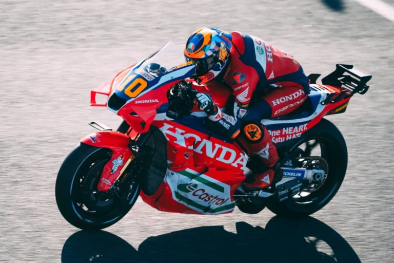 Luca Marini kembali ke lintasan setelah kecelakaan serius di Suzuka