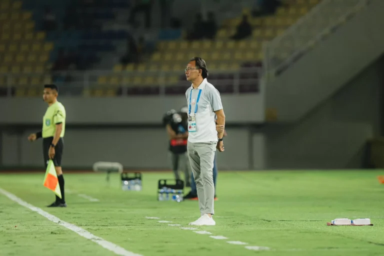 Peter de Roo tiba di Solo untuk pimpin Laskar Sambernyawa
