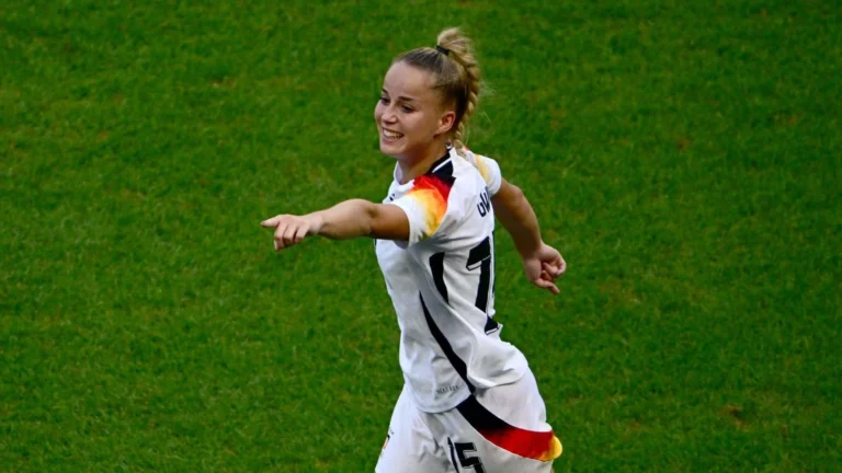 Kapten Jerman Gwinn Alami Cedera Serius saat Kemenangan atas Polandia
