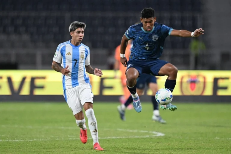 Diego Leon ready to fight for spot in Man United’s main squad