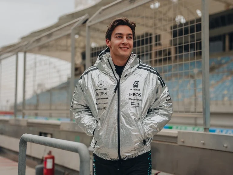George Russell Ungkap Rahasia ‘Jaket Luar Angkasa’ Mercedes di F1
