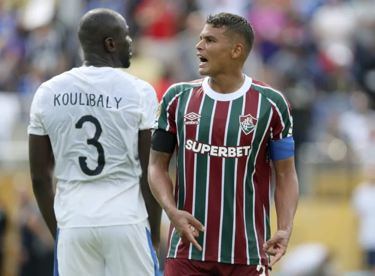Thiago Silva Ungkap Kisah Menyentuh Sebelum Pertandingan Fluminense