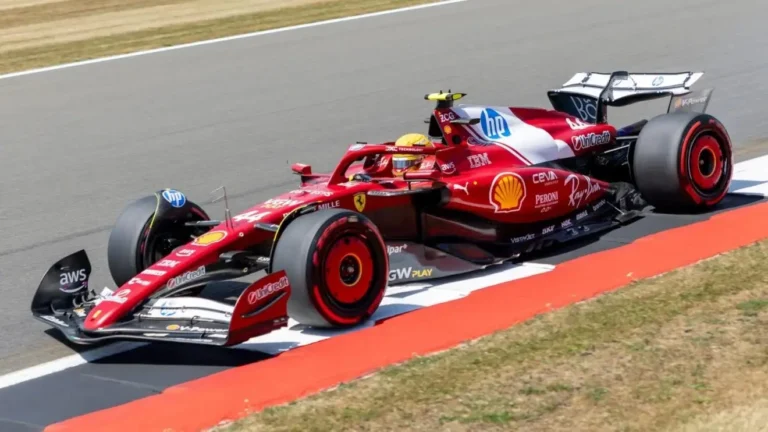 Hamilton Loses Front Row Start at British GP Due to Turn 16 Error