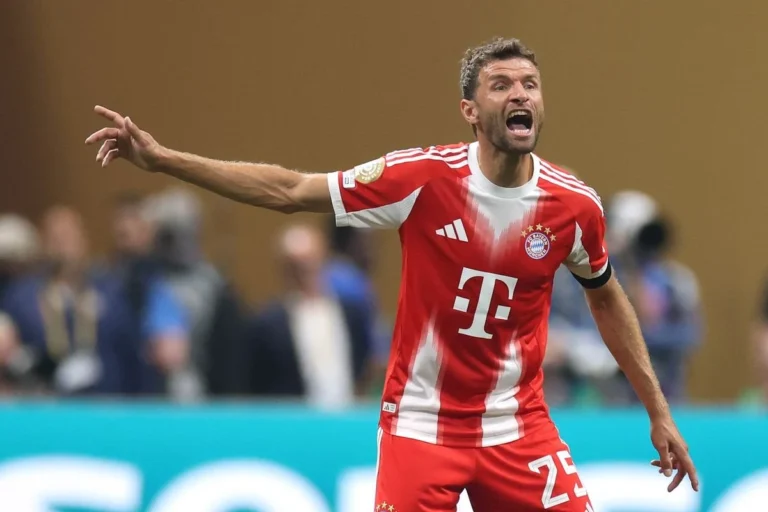 Thomas Müller akhiri 25 tahun bersama Bayern Munich dengan kekalahan dari PSG