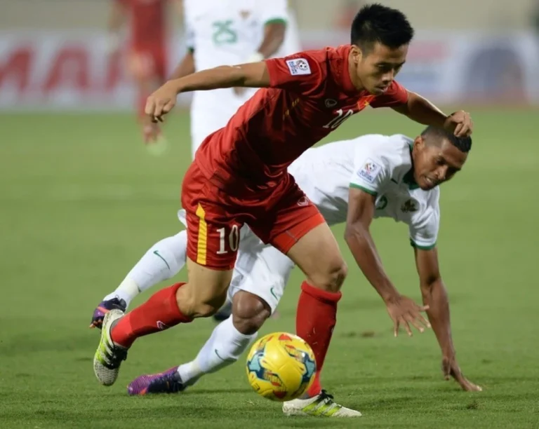 Stefano Lilipaly gabung Dewa United dengan status pinjaman dari Borneo FC