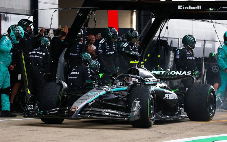 Mercedes Struggles with Tire Strategy at British GP