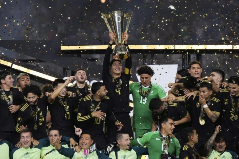 Meksiko Kalahkan AS 2-1 untuk Meraih Gelar Kesepuluh Piala Emas