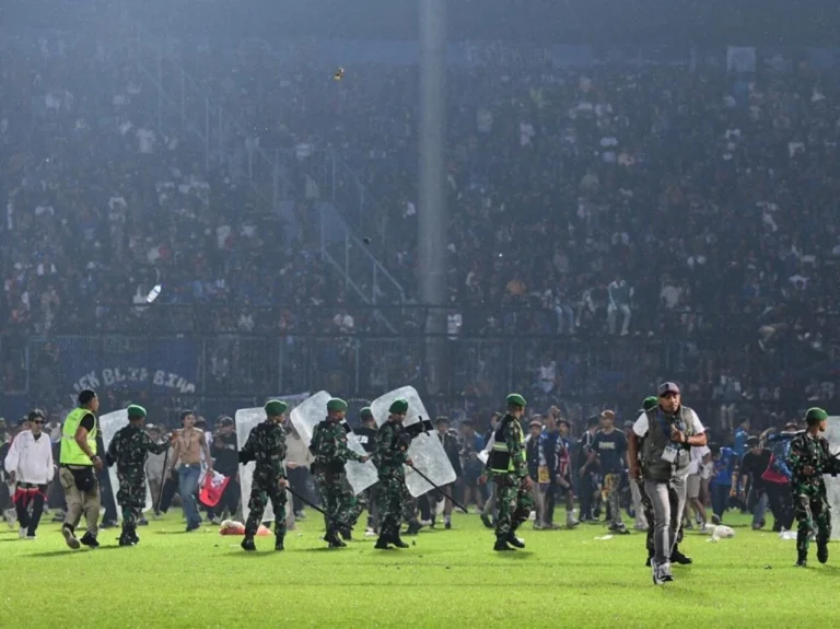 PT LIB pertimbangkan izinkan suporter tandang di Liga 1 musim depan