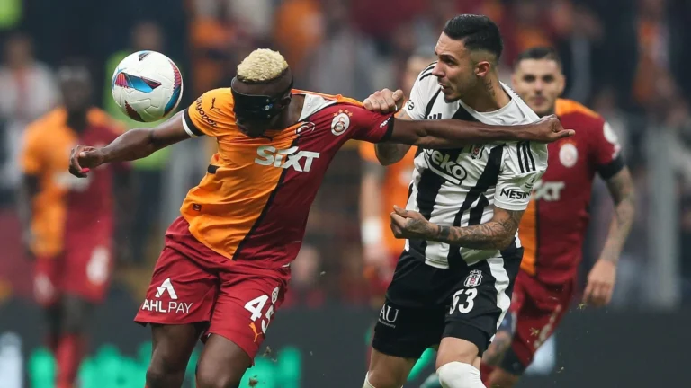 Galatasaray tingkatkan tawaran untuk Victor Osimhen setelah musim gemilang