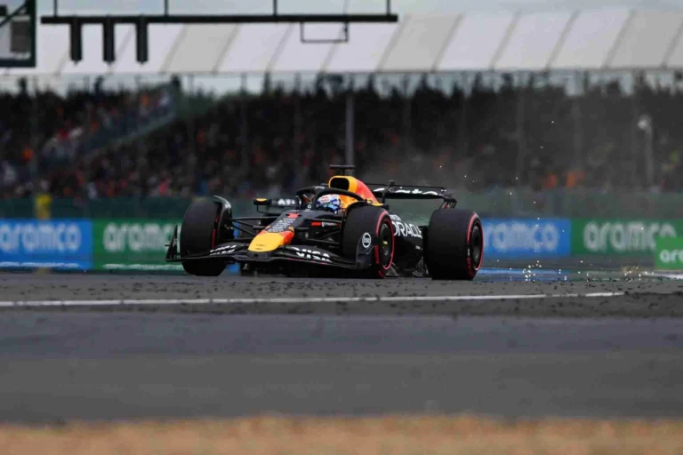 Verstappen Frustrasi dengan Performa Red Bull di GP Inggris
