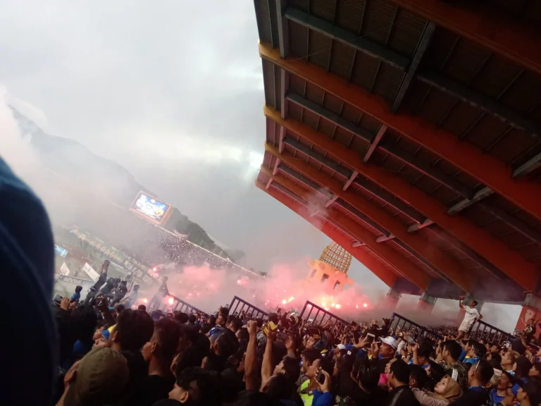 Persib Bandung 2025 Prezident kubogida 2 milliard rupiy mukofotini qo’ldan boy berdi
