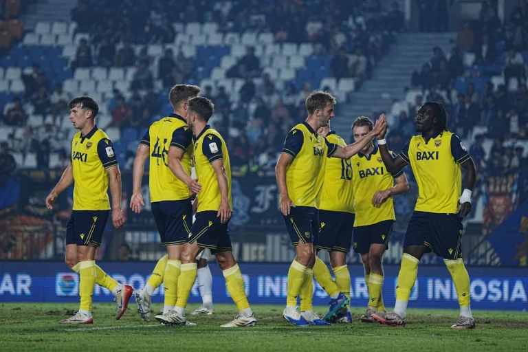 Gary Rowett reveals Ole Romeny and Marselino’s condition after President’s Cup match