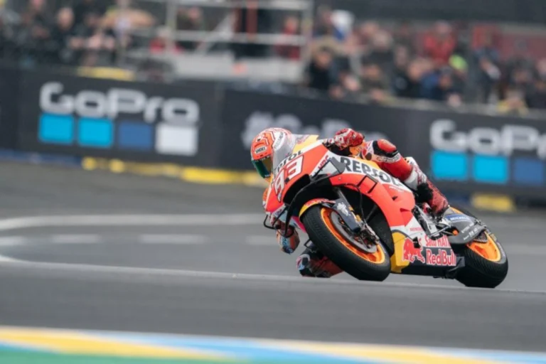Vinales Alami Cedera Bahu di Kualifikasi GP Jerman, Mundur dari Balapan
