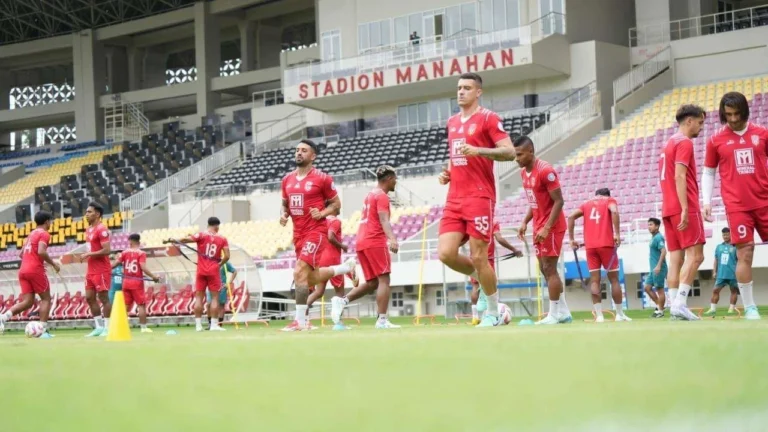 Persis Solo Hadapi Kendal Tornado FC dalam Laga Uji Coba di Stadion UNS