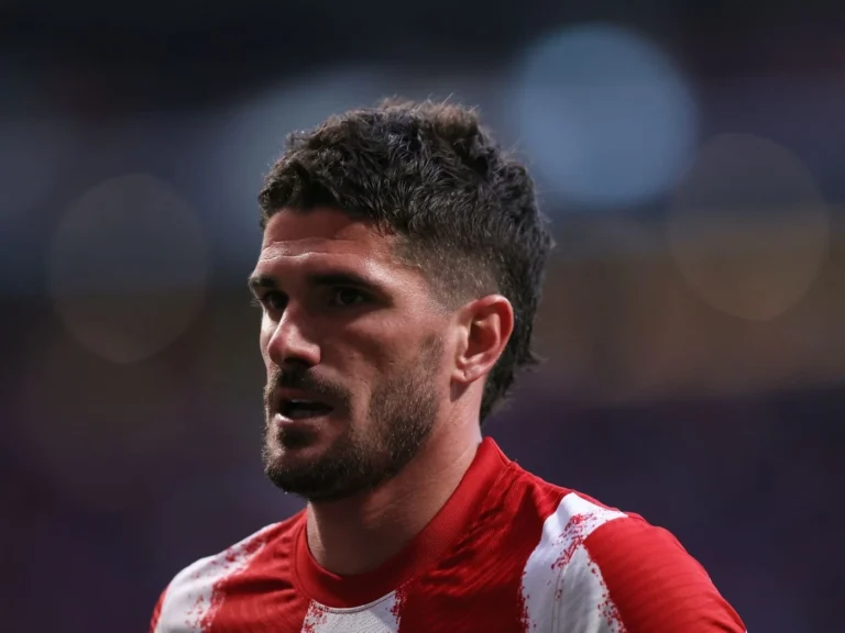 Pelatih Inter Miami Bungkam Soal Rumor Transfer Rodrigo De Paul