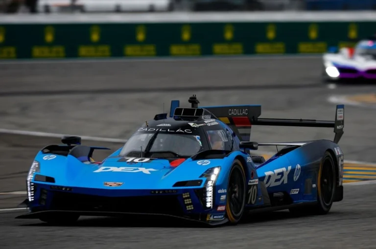 Cadillac Interlagosda tarixiy 1-2 finish bilan birinchi WEC g’alabasini qozondi