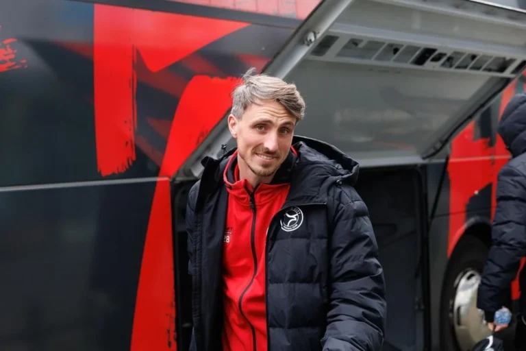 Bali United signs Dutch midfielder Tim Receveuer from Almere City