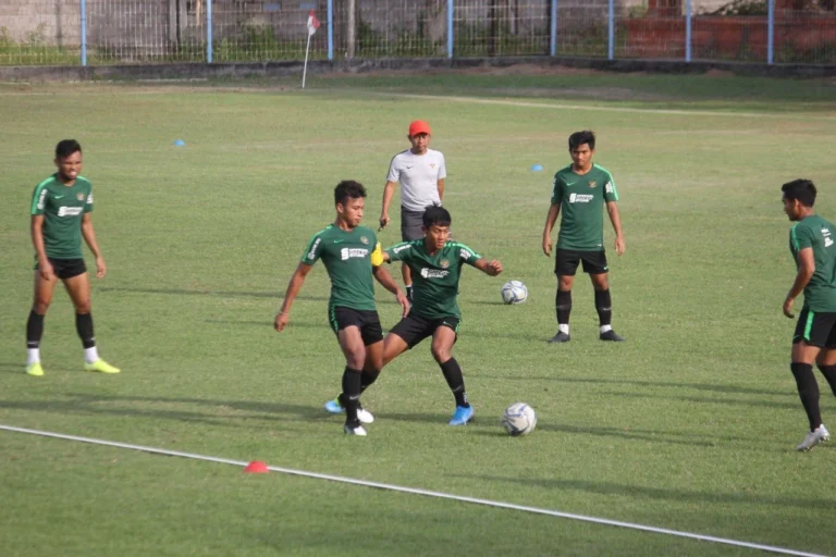 Victor Dethan alami cedera jelang laga pembuka ASEAN Cup U-23