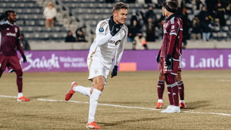 Aaron Long LAFC alami cedera Achilles, absen hingga akhir musim