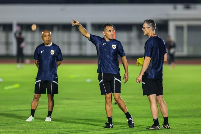 Jens Raven 6 ta gol urdi, Vetnam matbuoti Indoneziya U-23 jamoasini maqtadi