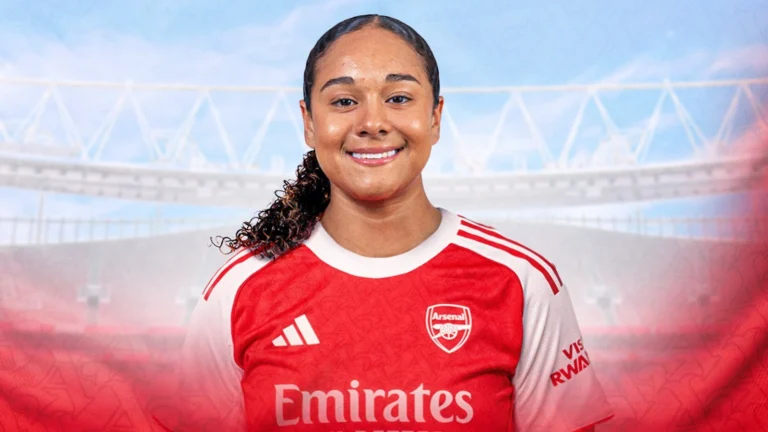Arsenal Pecahkan Rekor Transfer dengan Datangkan Olivia Smith dari Liverpool