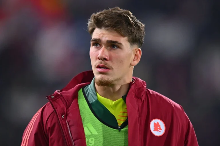 PSG datangkan kiper muda Italia Renato Marin dengan status bebas transfer