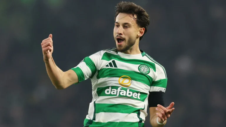 Nicolas Kuehn resmi bergabung dengan Como 1907 dari Celtic FC