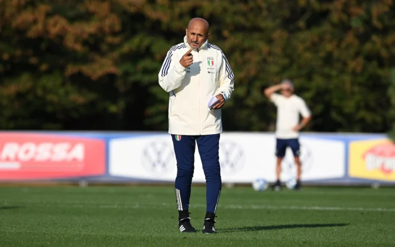 Muhammad Saloh eng yaxshi murabbiysini ma’lum qildi – bu Klopp emas