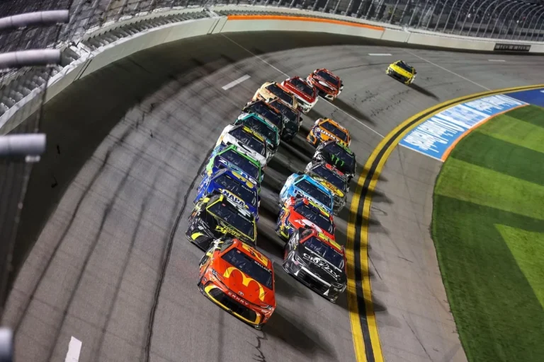 NASCAR changes rules to avoid legal issues with racing teams