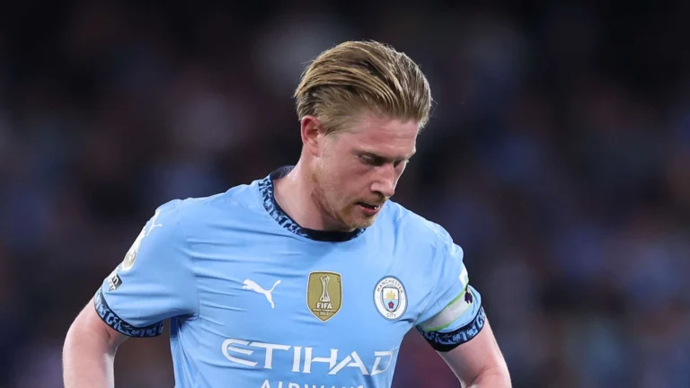 De Bruyne tampil mengecewakan saat Napoli kalah dari tim divisi tiga Italia
