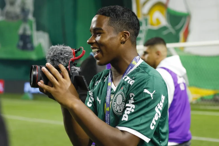 Real Madrid Pertimbangkan Pinjamkan Endrick, Striker Brasil Ingin Bertahan
