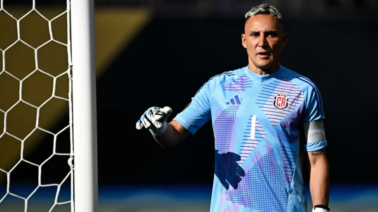 Keylor Navas bergabung dengan Pumas UNAM setelah berkonsultasi dengan Sergio Ramos