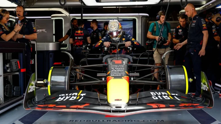 Jos Verstappen reportedly acts as shadow leader of Red Bull team